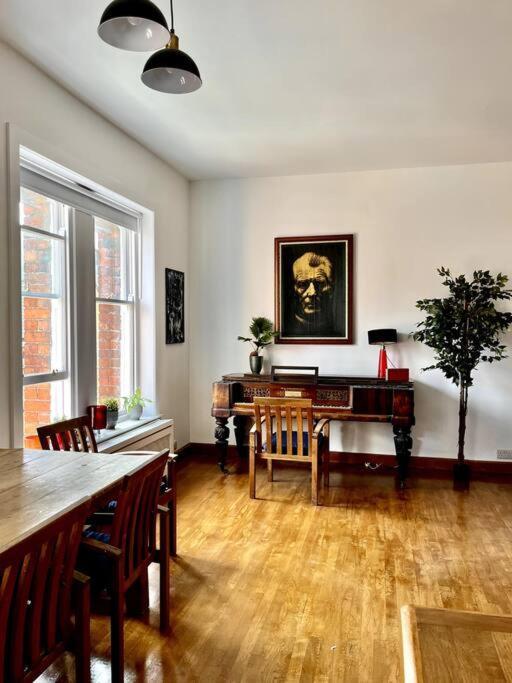 Charming City Townhouse ダブリン エクステリア 写真